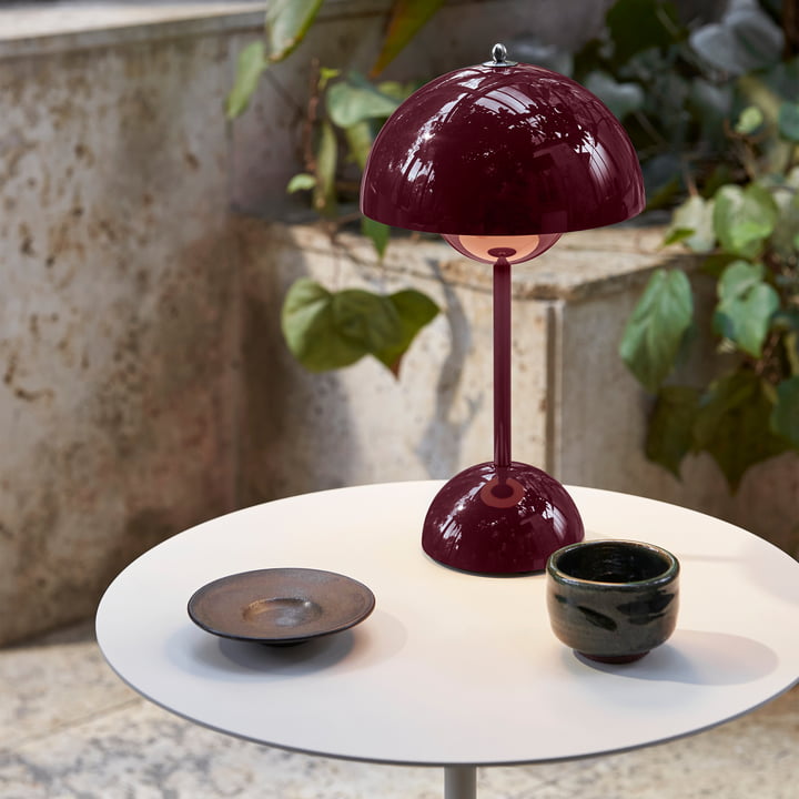 Retro Mushroom Table Lamp, Cordless Rechargeable LED Bedside Lamp, Warm Light, 8–10 Hour Battery, for Bedroom, Living Room & Desk, 8 Colours, 29.5cm